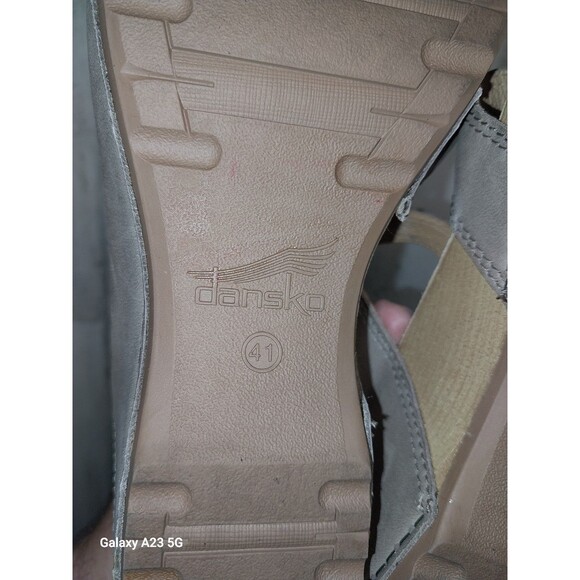 Dansko Tarin Sandals 10.5-11 EU 41 Taupe Nubuck 3 Strap Wedge - Picture 5 of 9